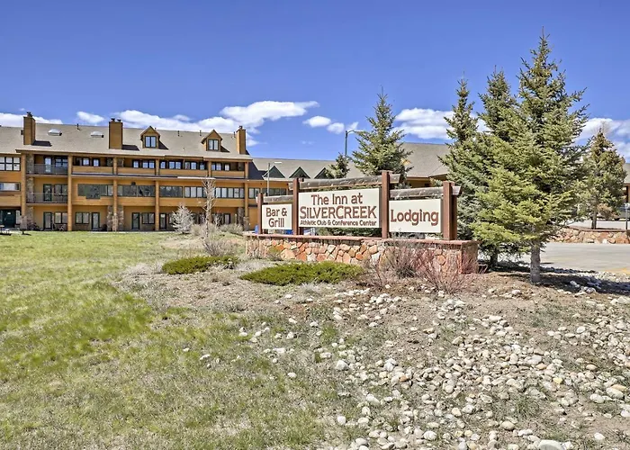 Cozy Granby Mountain Condo W/ Resort Amenities!