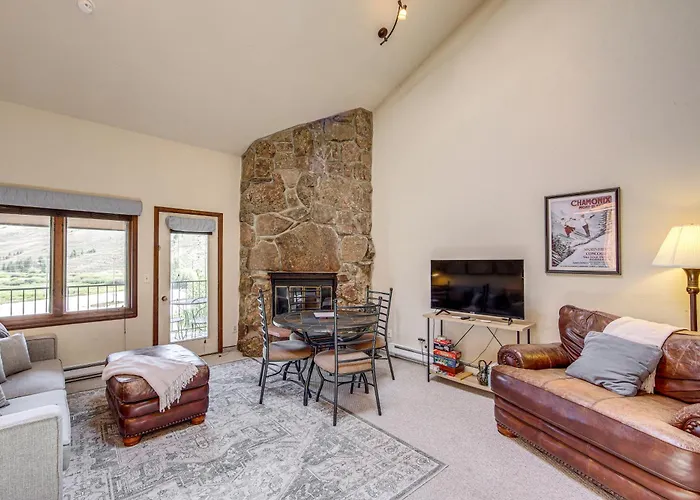 Private Balcony & Mtn Views: Granby Studio!